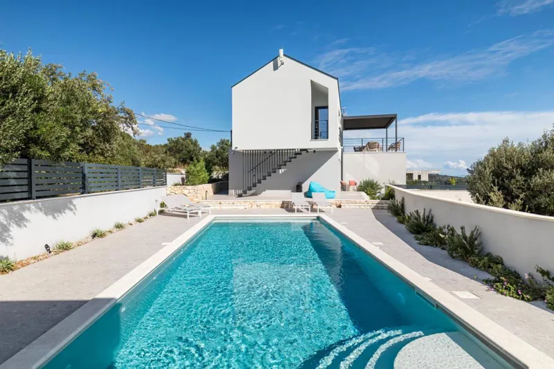 Luxury smart villa with pool and sea view - Vinišće – 2