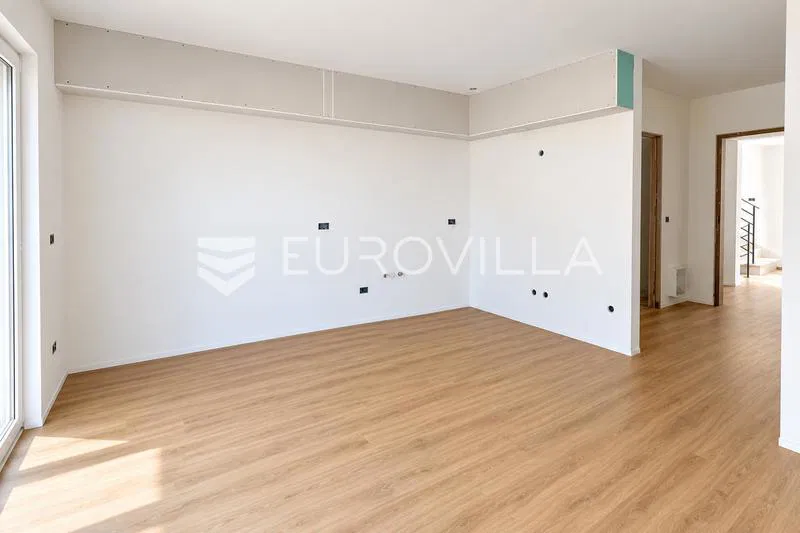 Cres, Melin, dvosoban stan 70 m² s okućnicom, 100 m od mora – 2