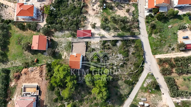 ODLIČNA PRILIKA! SVETI FILIP I JAKOV, GRAĐEVINSKO ZEMLJIŠTE S POGLEDOM NA MORE, 452 m² – 3