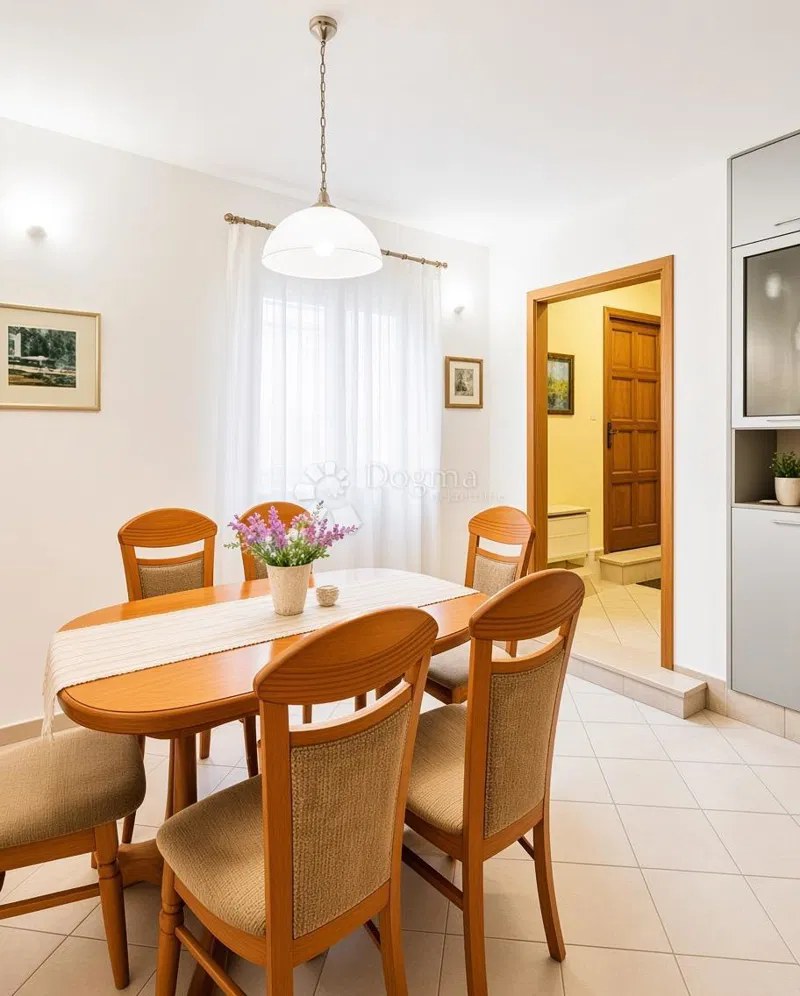 Renovirana kamena kuća u centru Splita – 3
