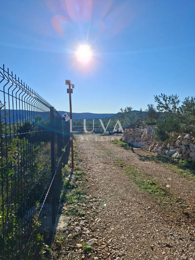 Marina, Vrsine, fenced industrial land for sale, 3,400 m² – 3
