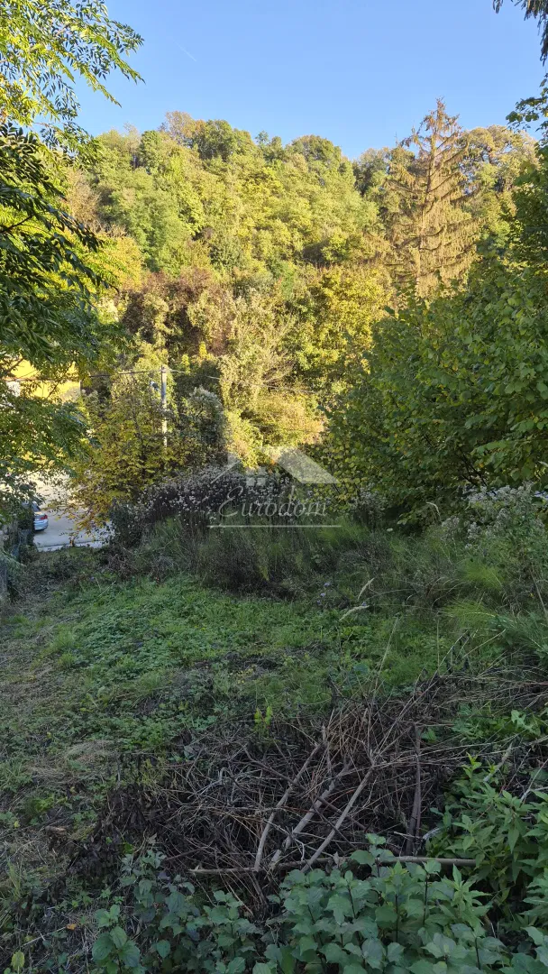 Atraktivno građevinsko zemljište, Zagreb (Šestinski dol) – 1.253 m2 – 3