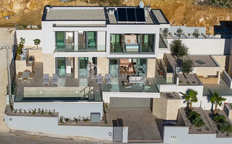 Luksuzna Villa Jeni - Dugi Rat