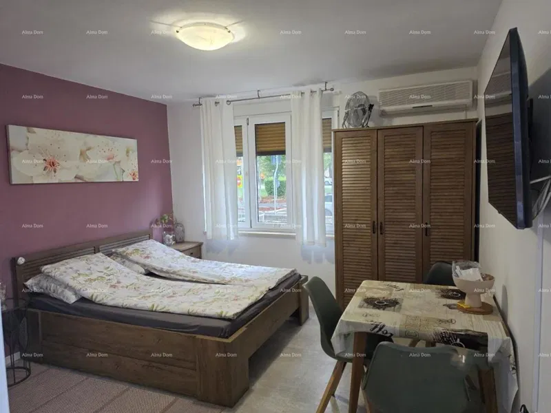 Umag, garsonjera 150 metara od mora – 2