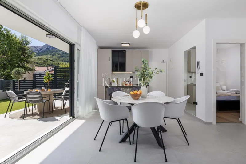 Baška, okolica - moderan apartman 63m2 sa okućnicom – 2