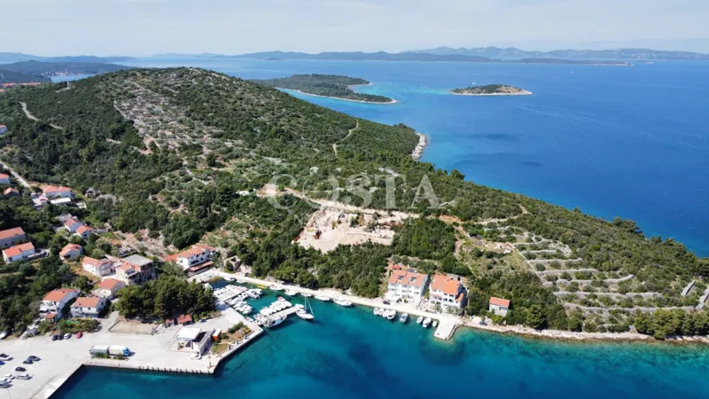 DUGI OTOK, ZAGLAV - Građevinsko zemljište II. red do mora s projektom i dozvolom