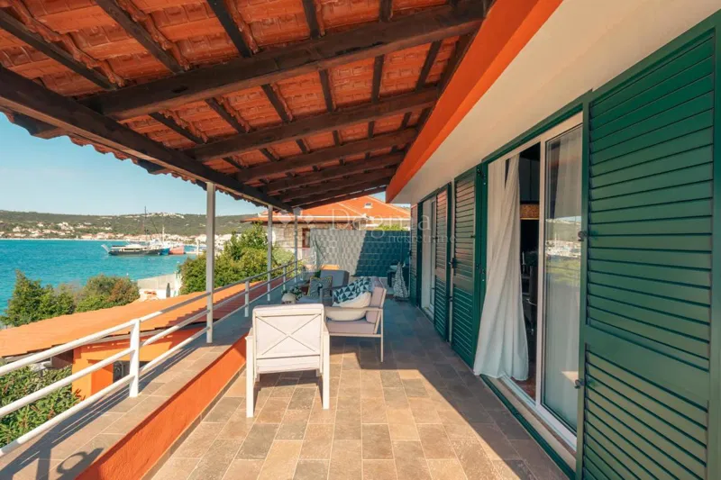 VINIŠĆE | Mediterranean villa by the sea with a boat dock – 3
