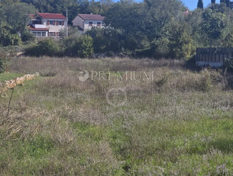 Okolica Malinske, građevinsko zemljište pravilnog oblika! – 3