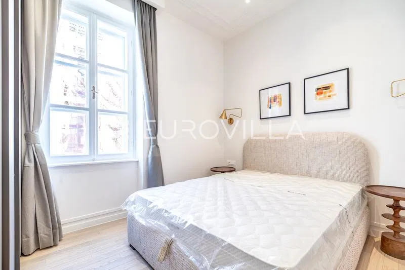 Zagreb, luxury one-room apartment in the center, 43 m² – 2