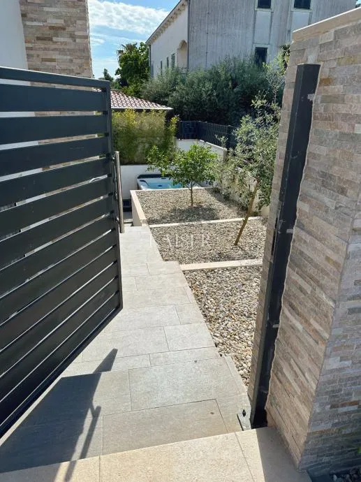Zadar, Mocire - Stan 75 m2 s velikim vrtom i jacuzzijem – 2