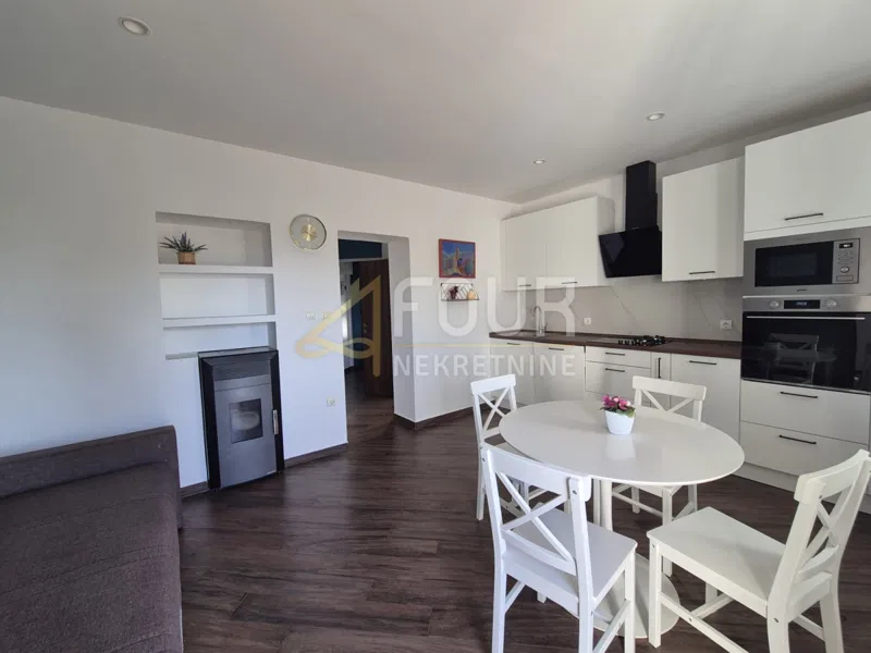 Najam, Rijeka, Kozala, 2s+db, balkon, 30m2 okućnica – 2