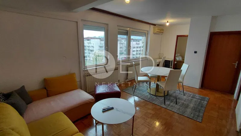 Trosobni stan - Donja Dubrava, 54 m² – 2