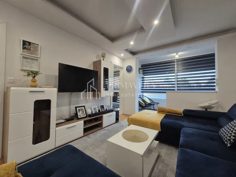 Zadar - Bili brig, potpuno renoviran komforni dvosobni stan s vlastitom garažom – 3