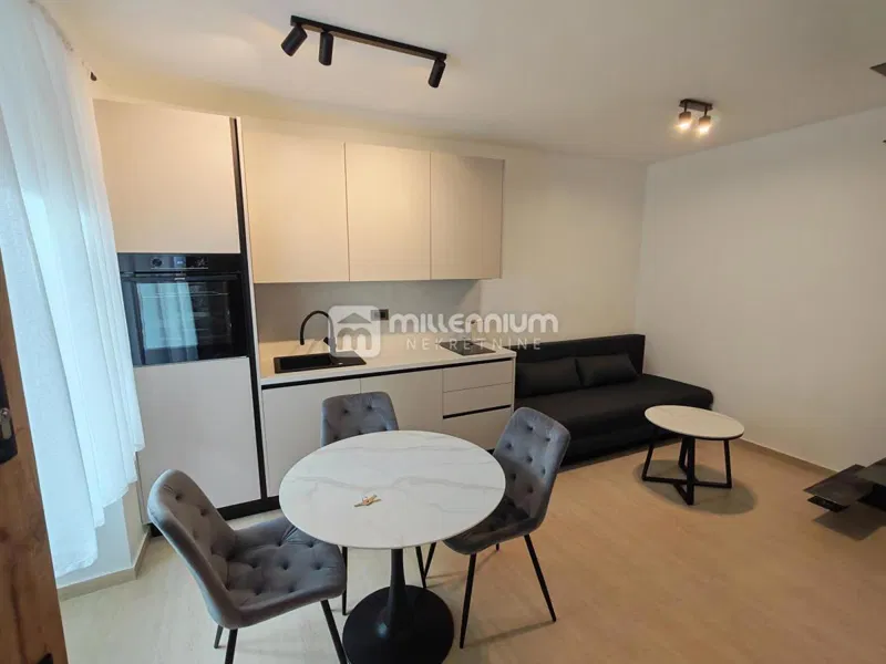 Najam, Rijeka, Trsat, 45m2, parking