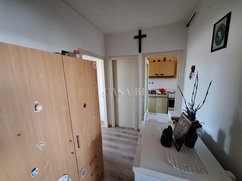 Trosobni stan Ivanec 70m2 **PRILIKA** – 3