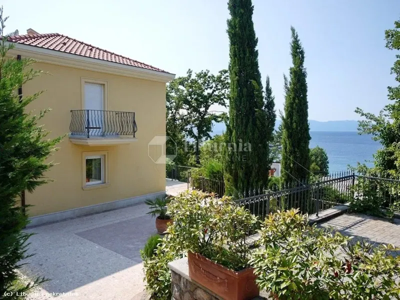 Njivice, house with sea view near the sea – 3