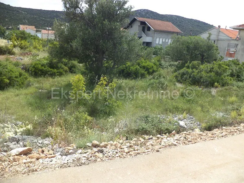 Telek Vinišće – 3