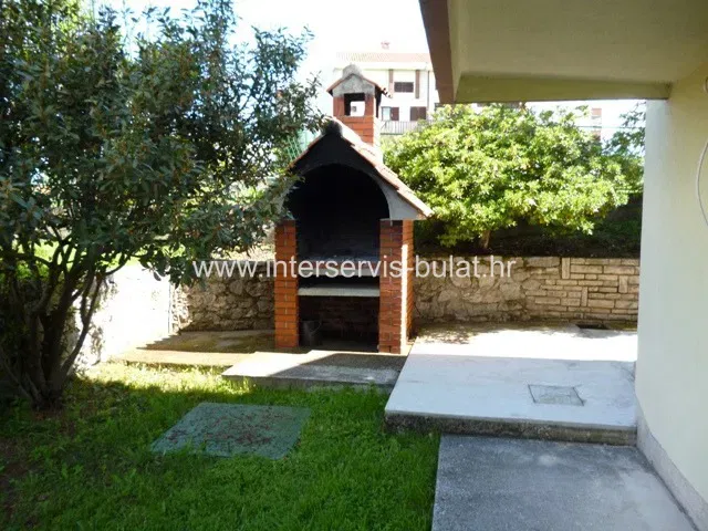 Casa Knin – 3