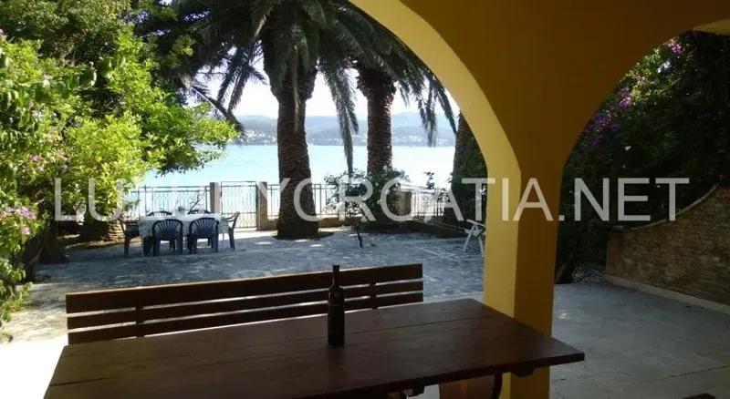 Beach front house for sale Croatia Peljesac Orebic area – 2