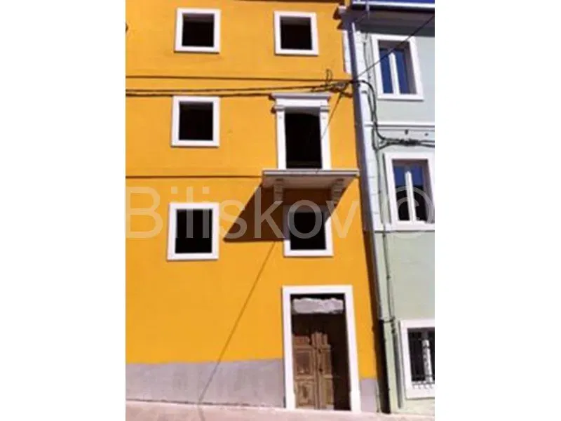 Drniš, casa in serie – 2