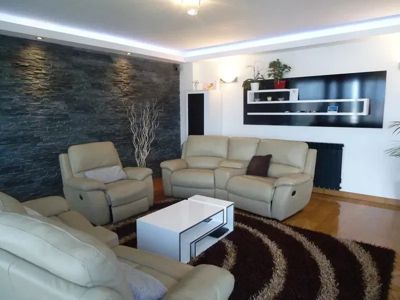 SUPERB PENTHOUSE WITH A BREATHTAKING VIEW – 2