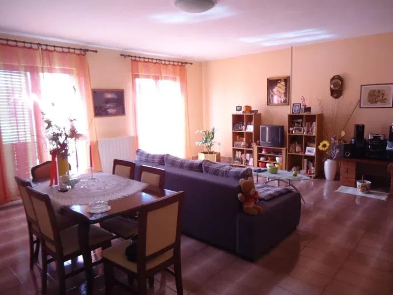 ДОМ С АПАРТАМЕНТАМИ В ФАЖАНЕ – 3