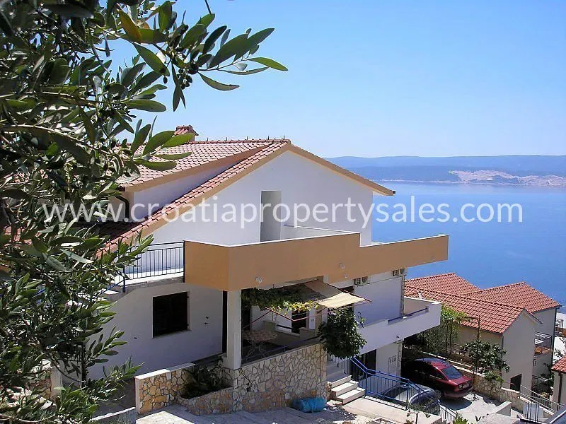 Omis, house for sale, 800.000 € – 2