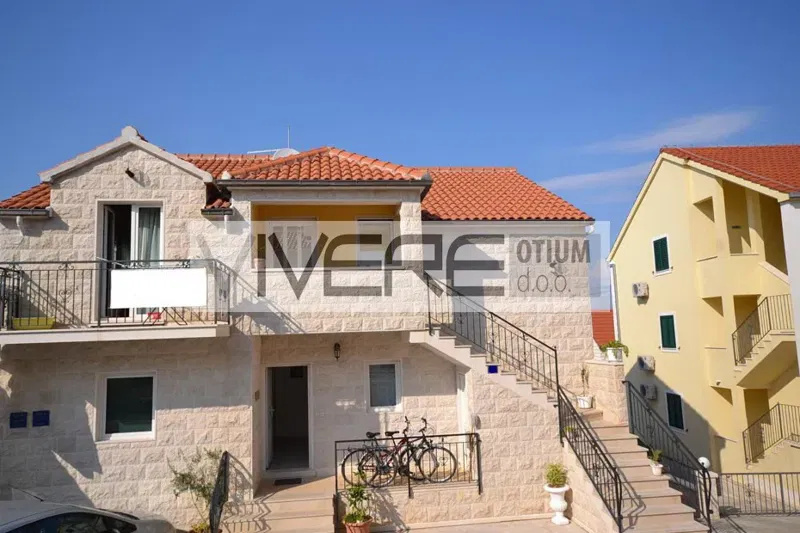 Authentic Dalmatian Estate with panoramic views – 3