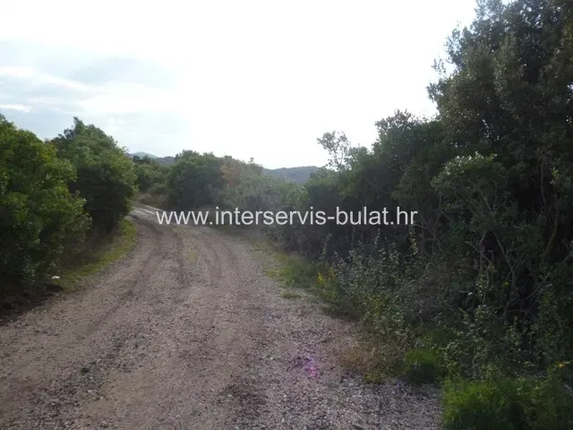 .::: Agricultural land of 6.316sqm near Šibenik :::. – 2