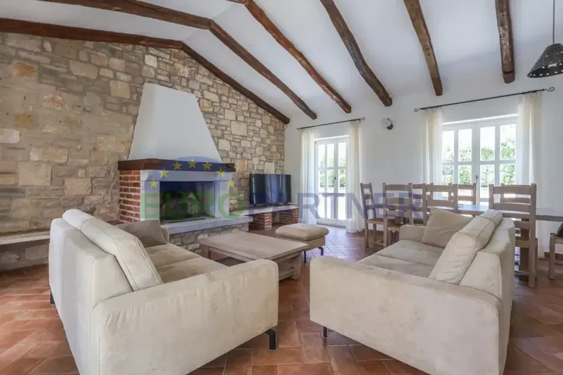 Poreč dintorni – Casa in pietra – Un tocco di Mediterraneo in stile istriano – 2