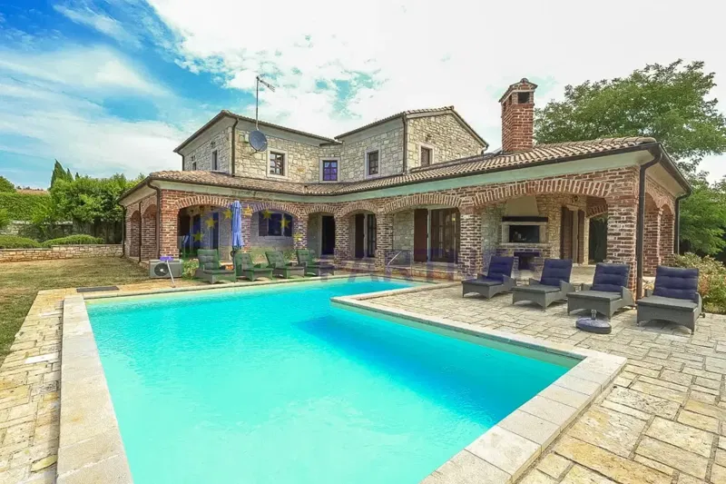 Villa in pietra con vista mare, nei pressi di Poreč – 2