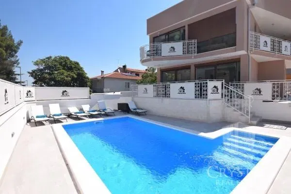 Villa – 2