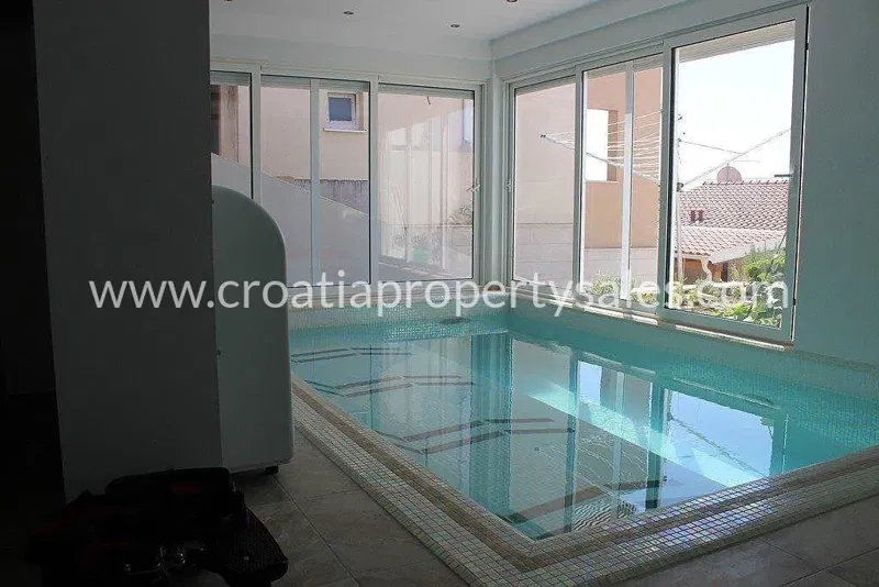 Omis, house for sale, 1.360.000 € – 3