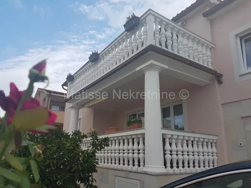 Istria Fažana Detached house with apartments, quiet location – 2