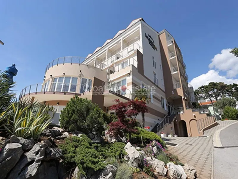 Immobile commerciale Crikvenica – 2