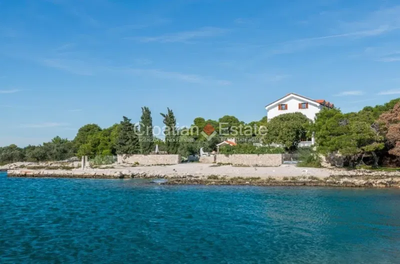 Pirovac, one of the most beautiful villas with pool – 2