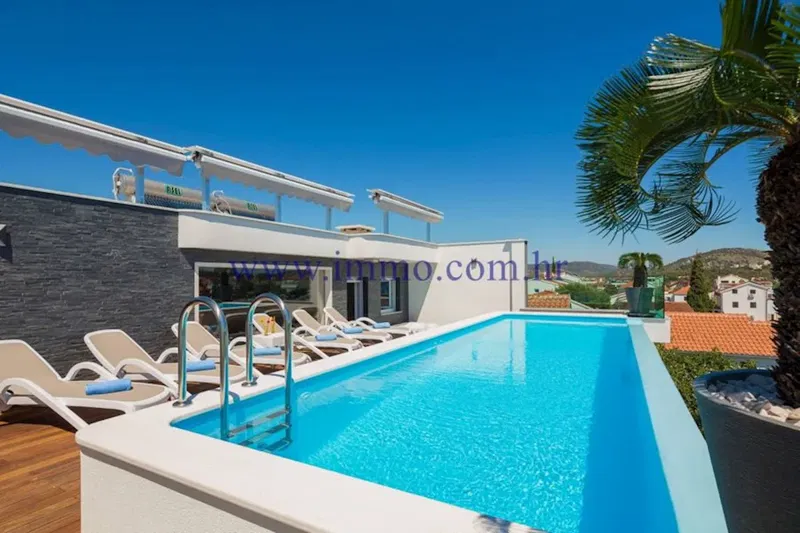 ROGOZNICA, LUXURY VILLA WITH SWIMMING POOL AND GORGEOUS SEA VIEW – 2