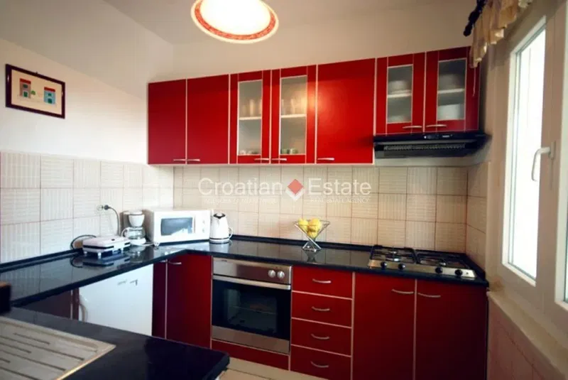 Island Brač - house with pool and sea view for sale – 3