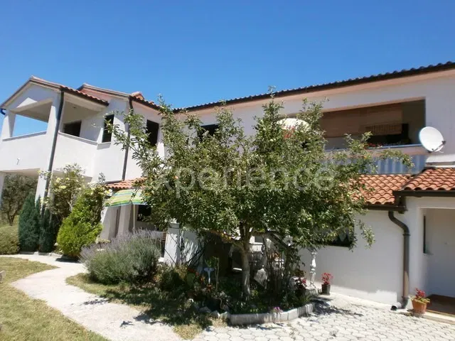 Vižinada, House with 5 Apartments, Motovun View, Quiet Area – 3