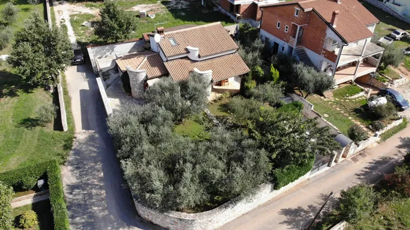Real estate Istra, stone house on sale, Buje, near Buje – 2