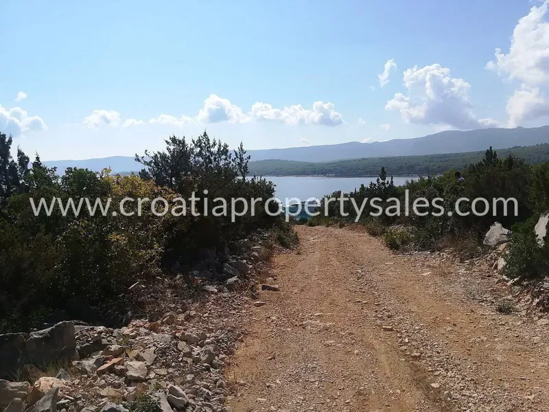Telek Hvar – 2