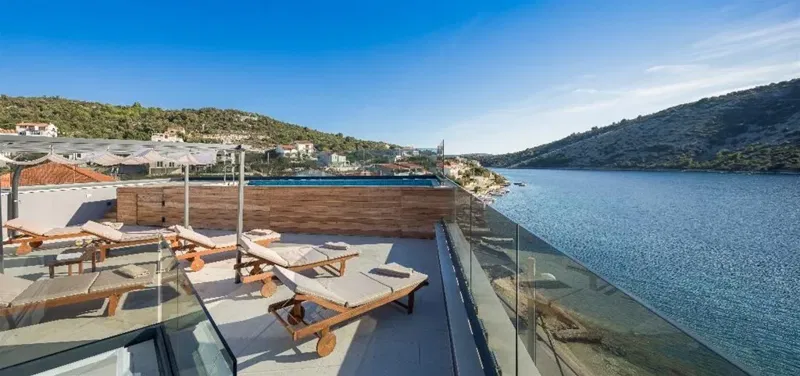 ***Brand New Villa First Row to the Sea, Trogir Area*** – 2
