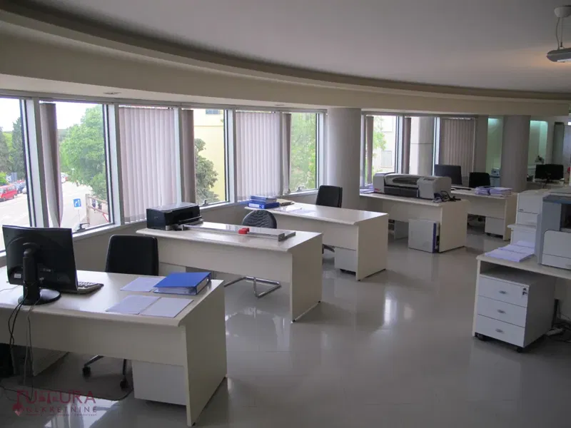 Immobile commerciale Voštarnica – 2