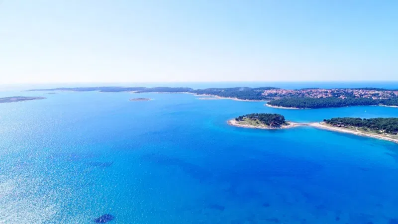 Medulin, terreno in prima fila dal mare, Istria, Croazia – 2