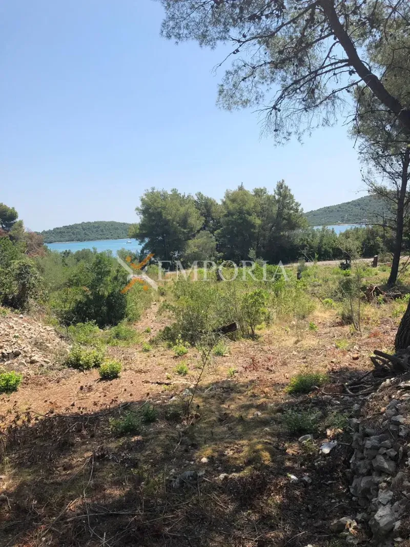 Urbanized land 65 m from the sea, in Kukljica, Island Ugljan – 3