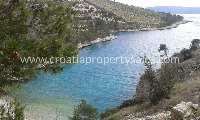 Brac, villa for sale, price on request – 3