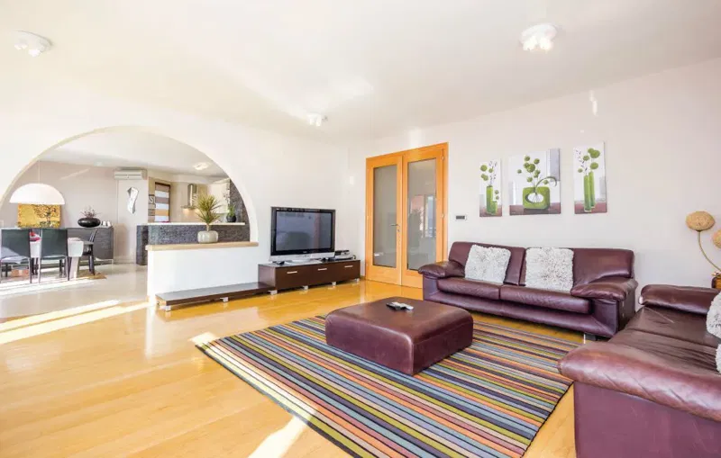 House Rijeka – 2