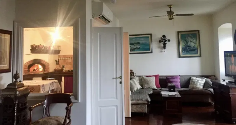 BEAUTIFUL APARTMENT 25 meters FROM THE SEA – 2