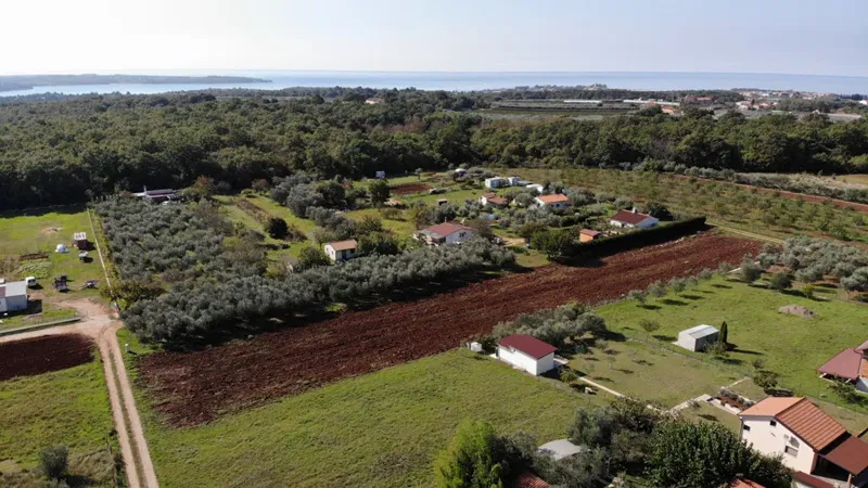 Immobili Istria, vendo terreno, Novigrad-Cittanova – 2
