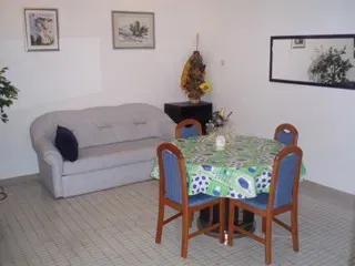 CASA INDIPENDENTE IN POSIZIONE TRANQUILLA. VISTA PANORAMICA SUL MARE! – 2